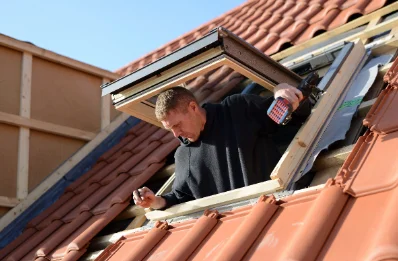 Pose de fenêtres de toit Velux à Marnoz